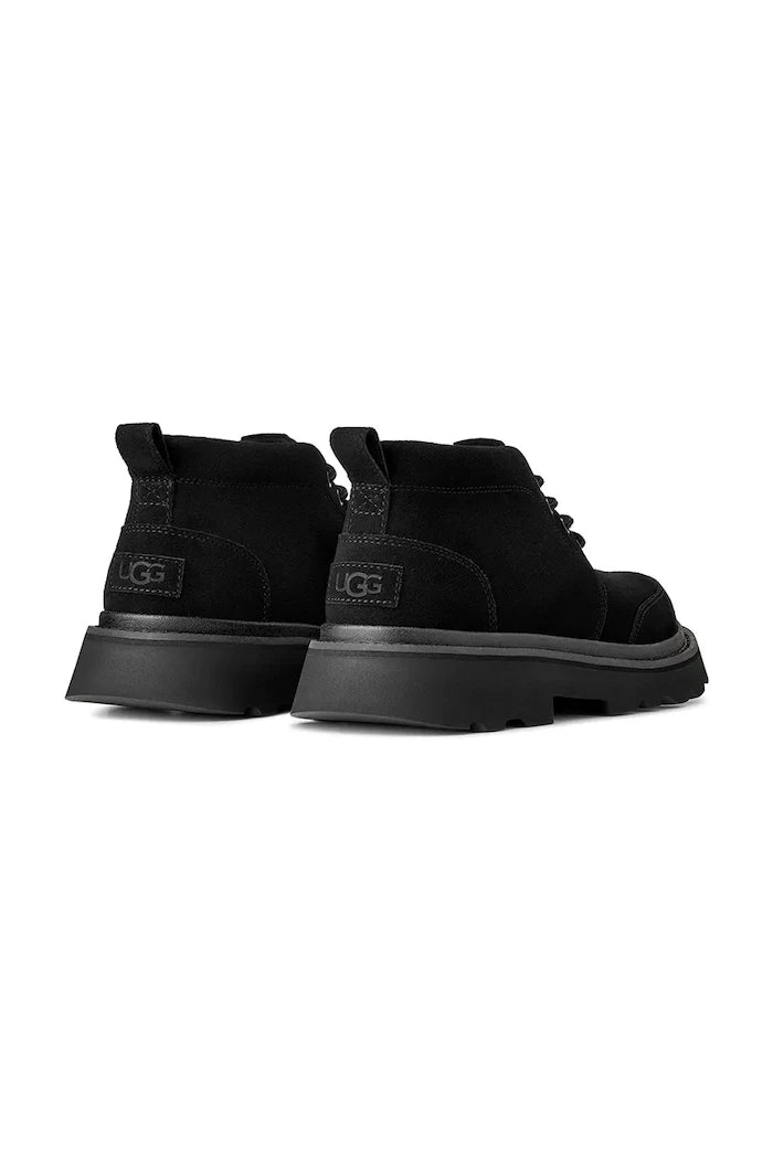 Високи обувки UGG Chukka Lug