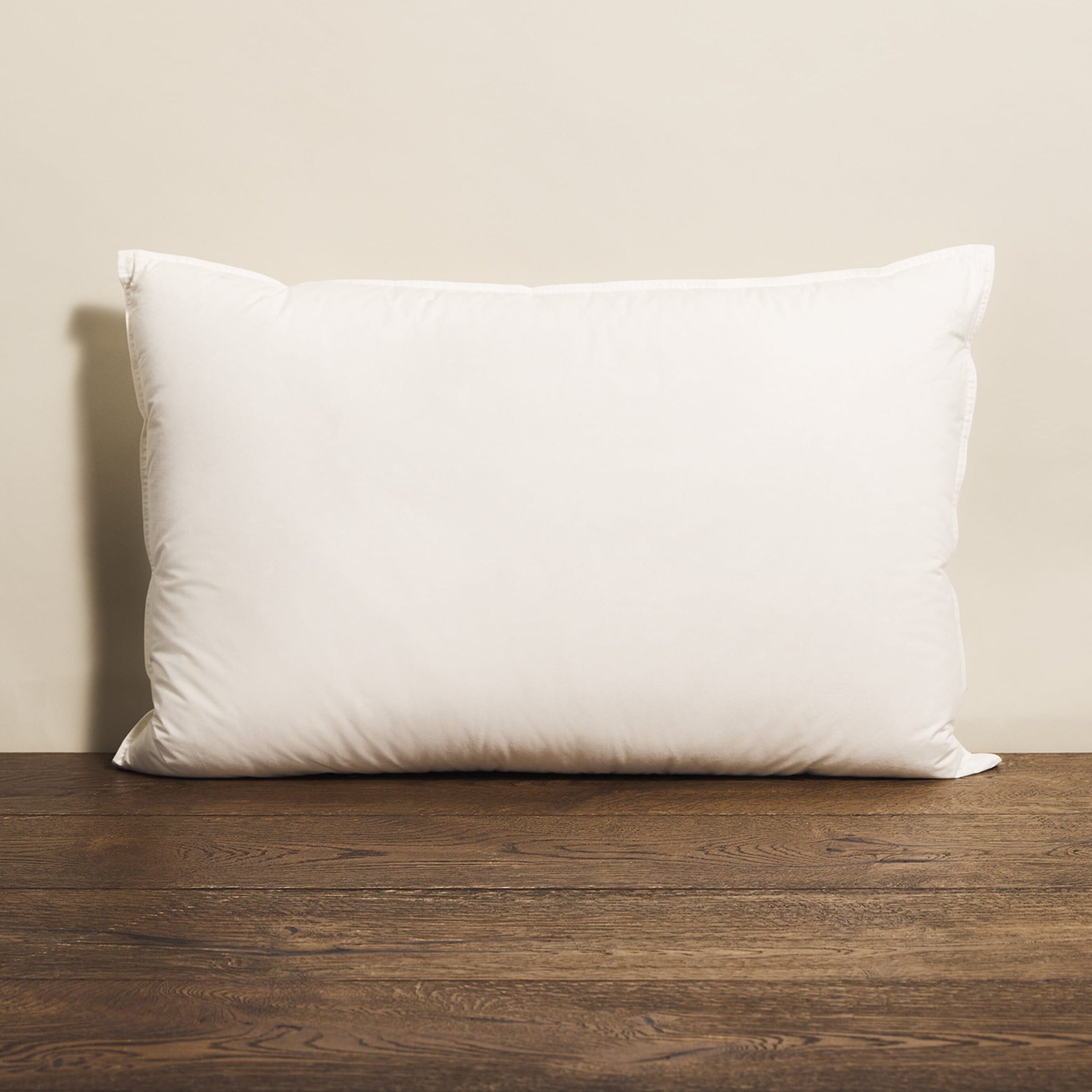 Soft Matterhorn Goose Down Standard Pillow (50cm x 75cm)