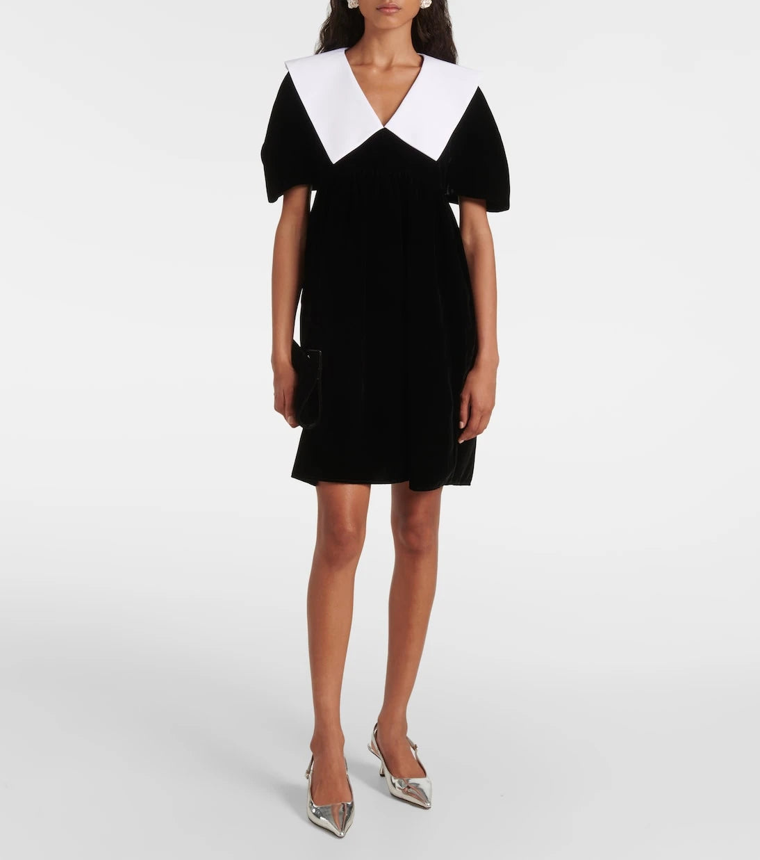 Nina Ricci - فستان مخملي قصير