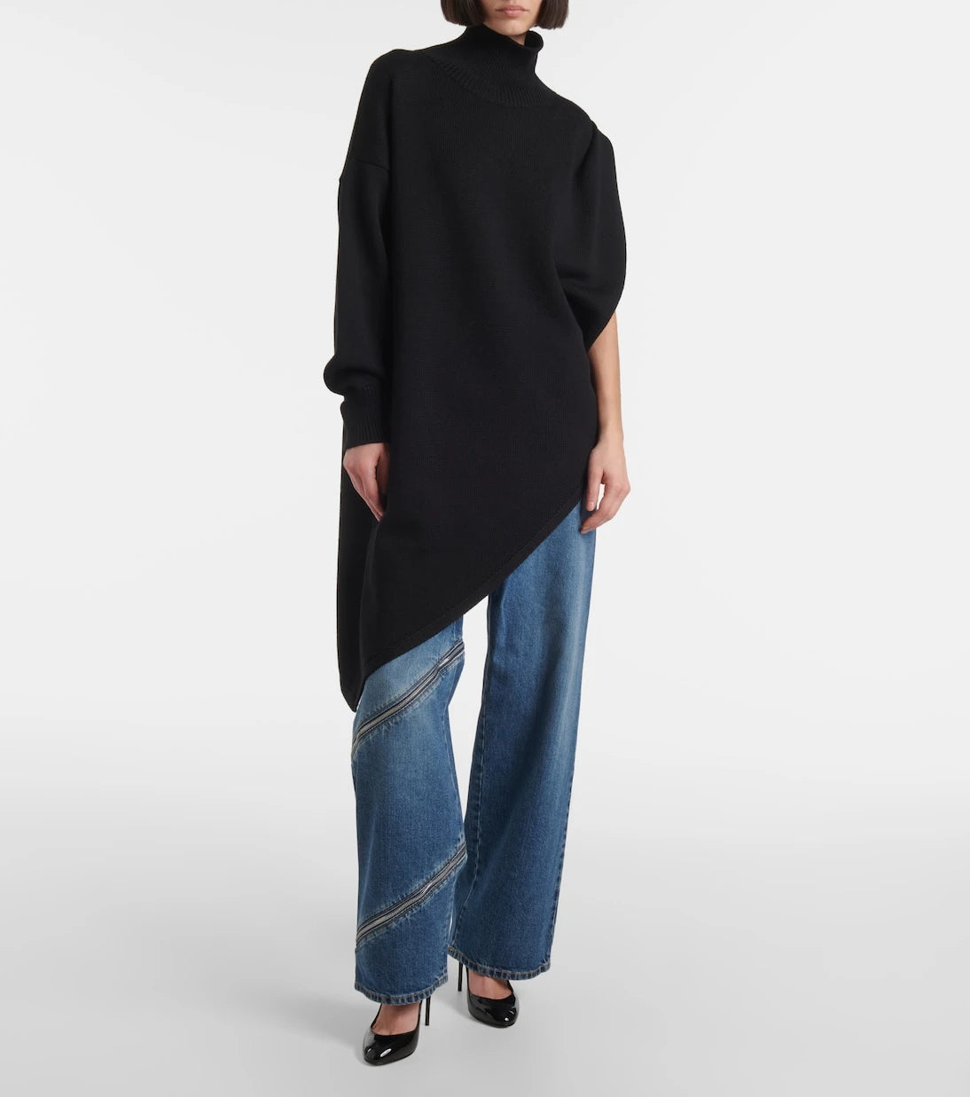 Alaïa - سترة بياقة عالية غير متناظرة ذات كاب