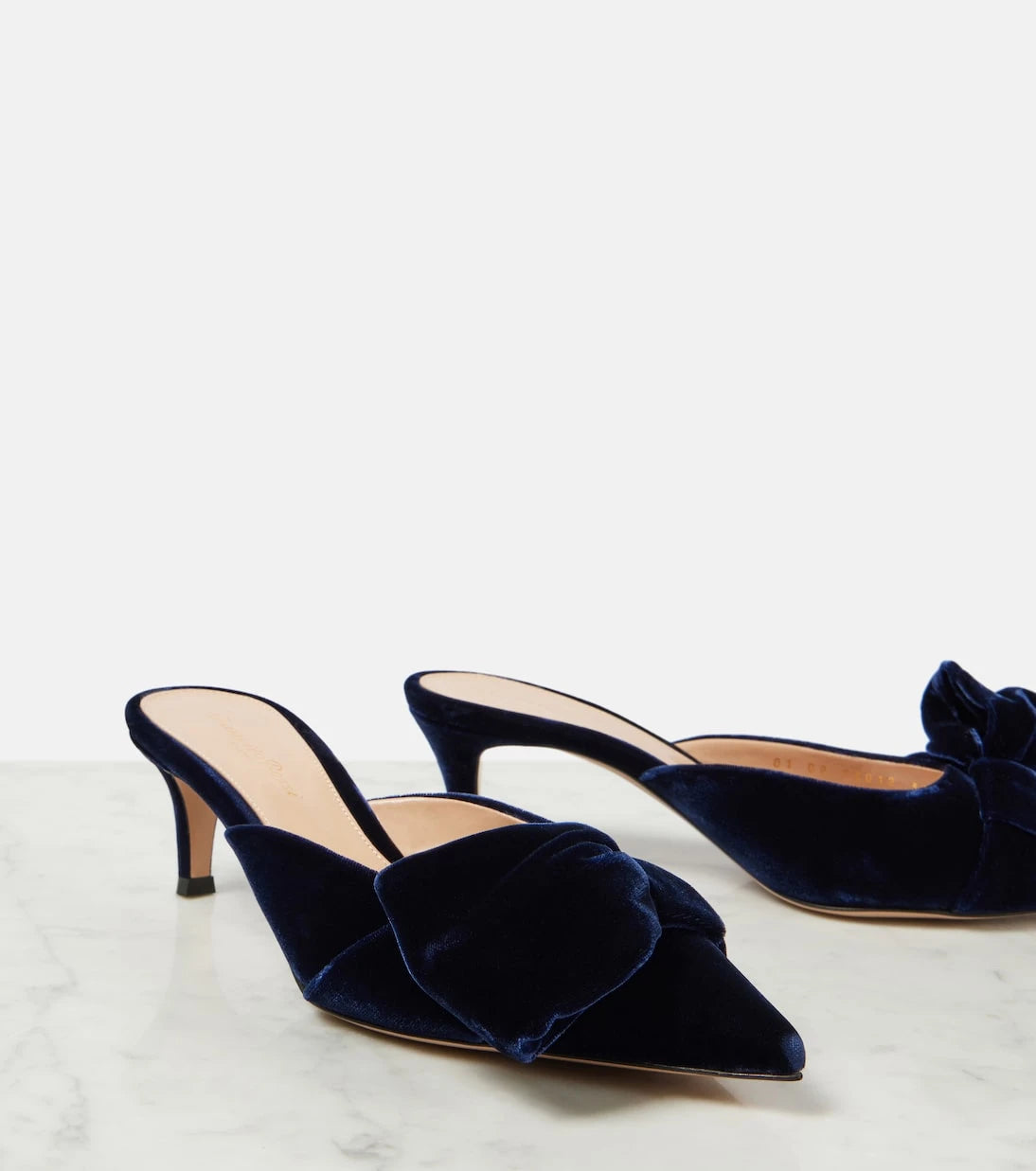 Gianvito Rossi - 55 bow-detail velvet mules