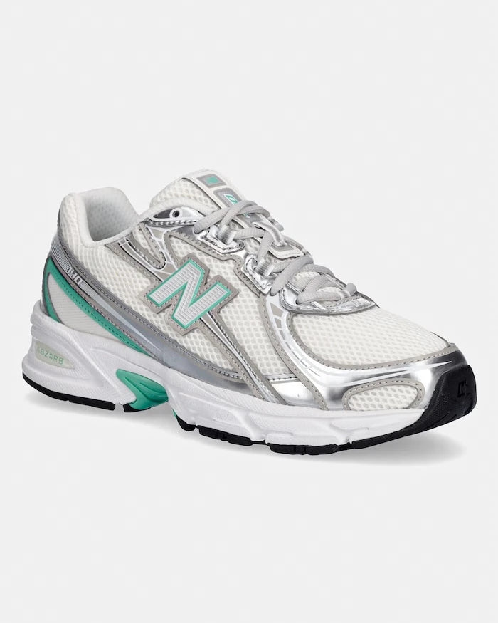 New Balance 740 spor ayakkabı