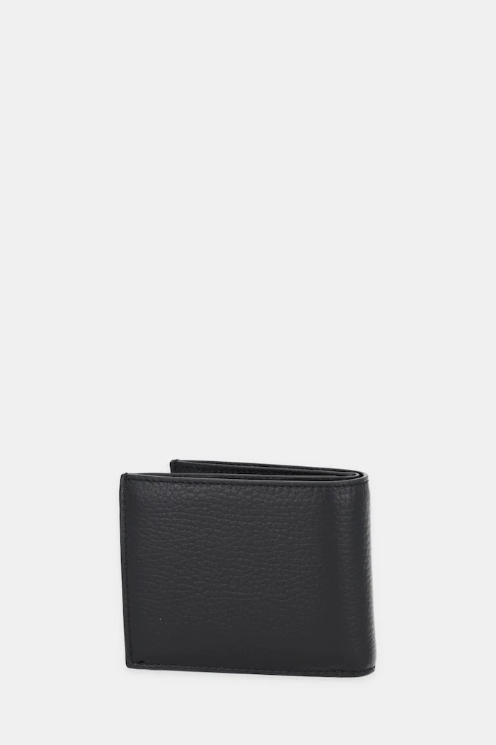 Coccinelle портфейл от кожа SOFT