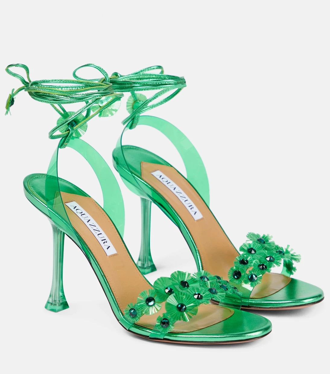 Aquazzura - صنادل بي في سي "ميتيورايت" مزينة بزخارف