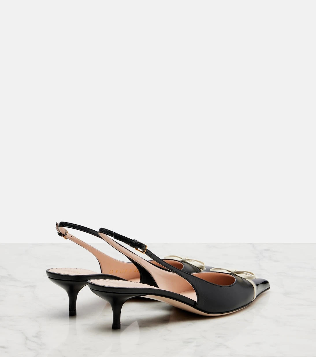 Valentino Garavani - Bepointy leather slingback pumps