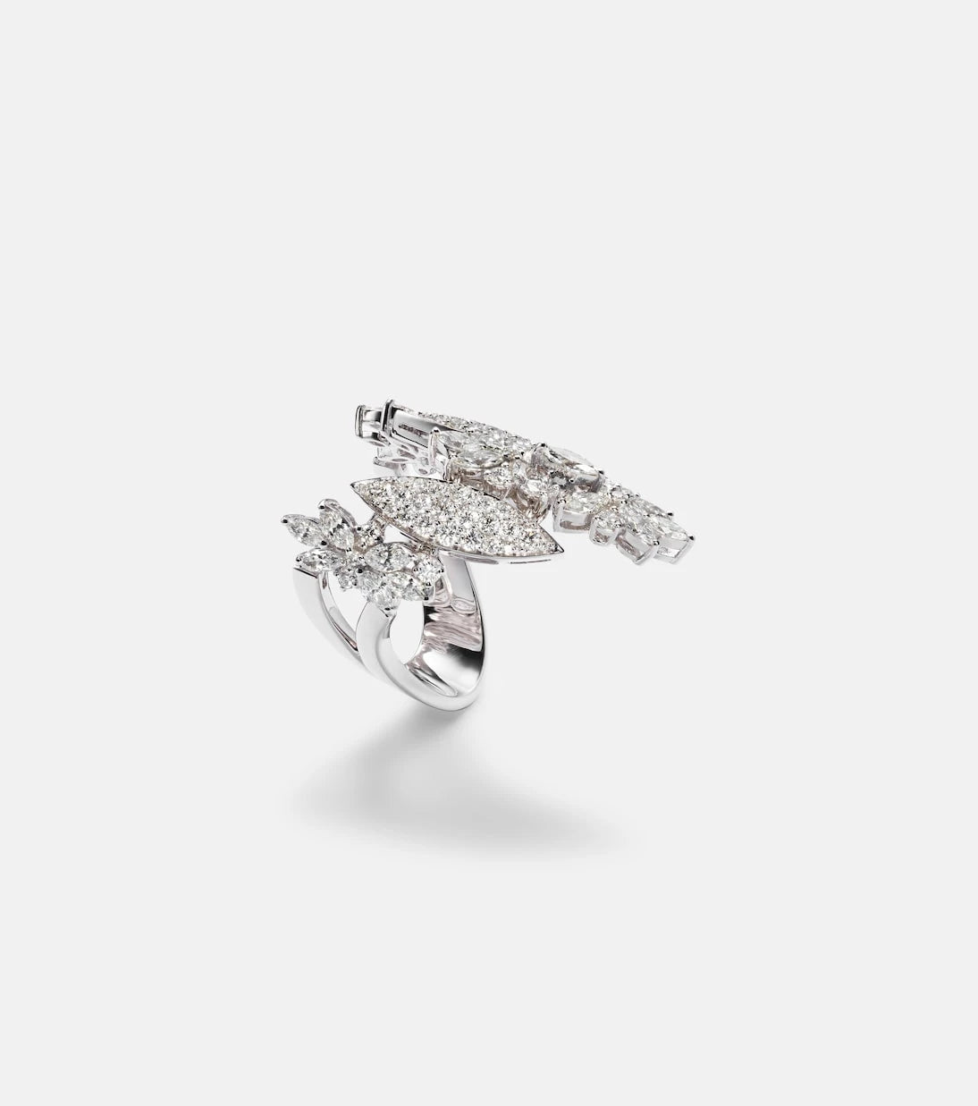 Yeprem - 18kt white gold ring with diamonds