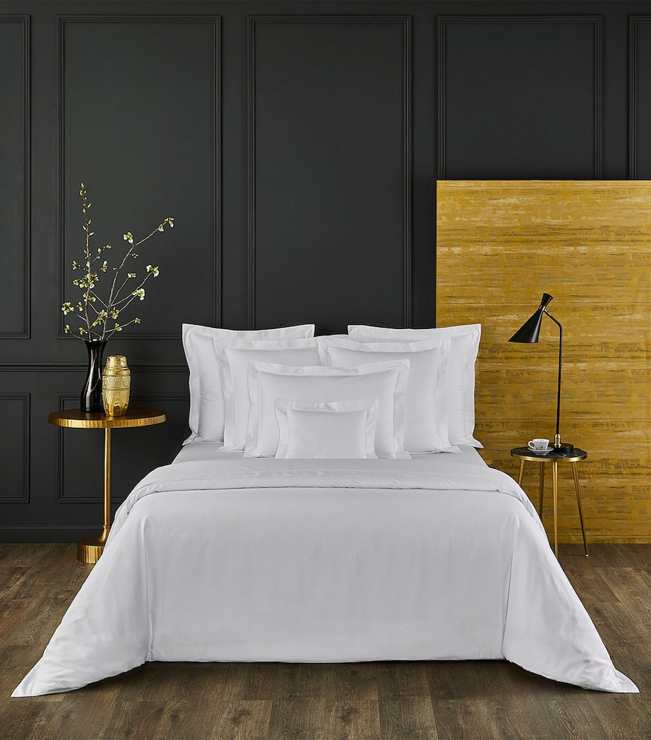 Yves Delorme Triomphe Super King Duvet Cover (260cm x 220cm)