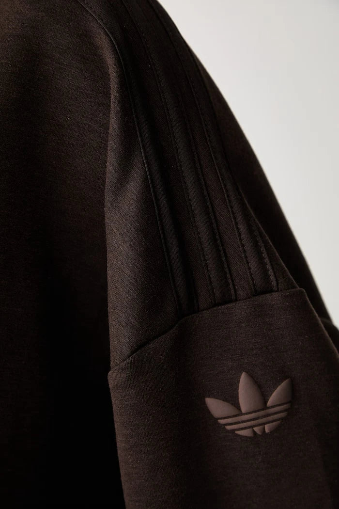 adidas Originals lioselli bol kadın tişört