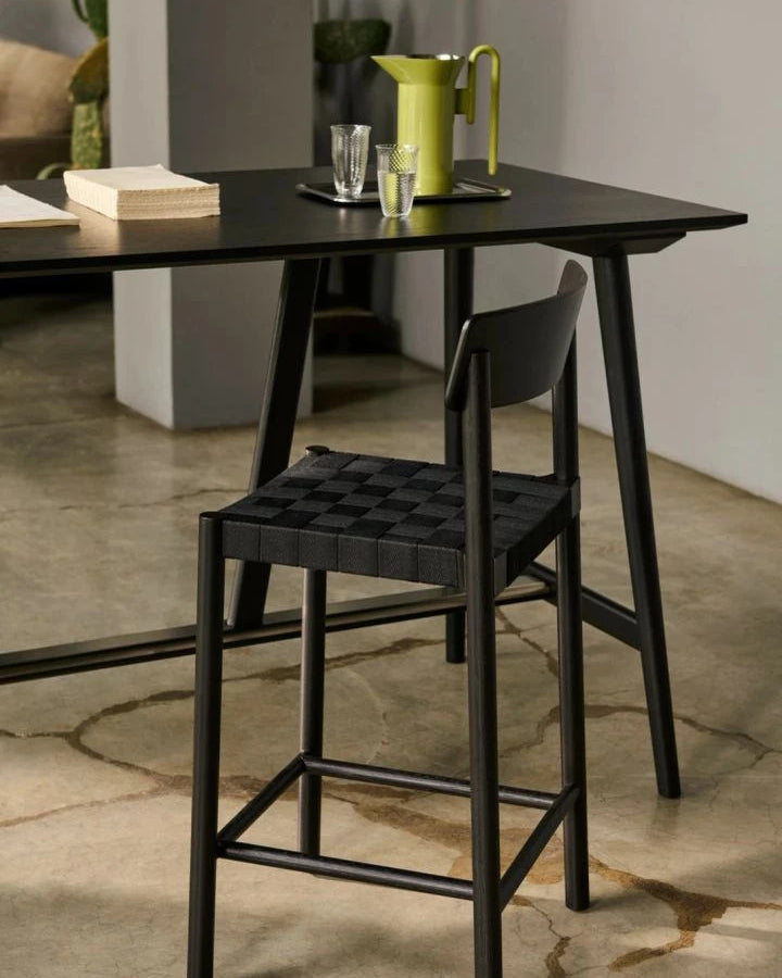 & Tradition - Betty TK15 ash bar stool with black straps 75 cm | Black