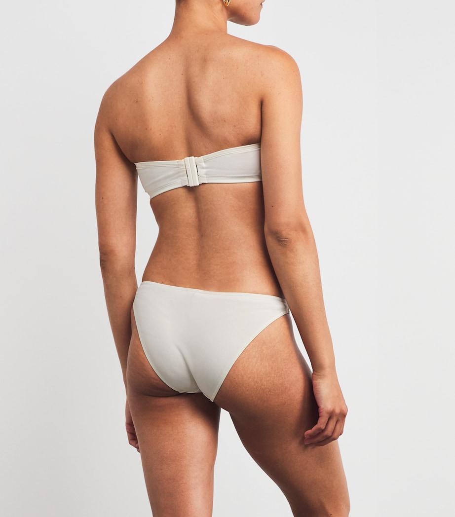 Eres White Show Bandeu Bikini Top