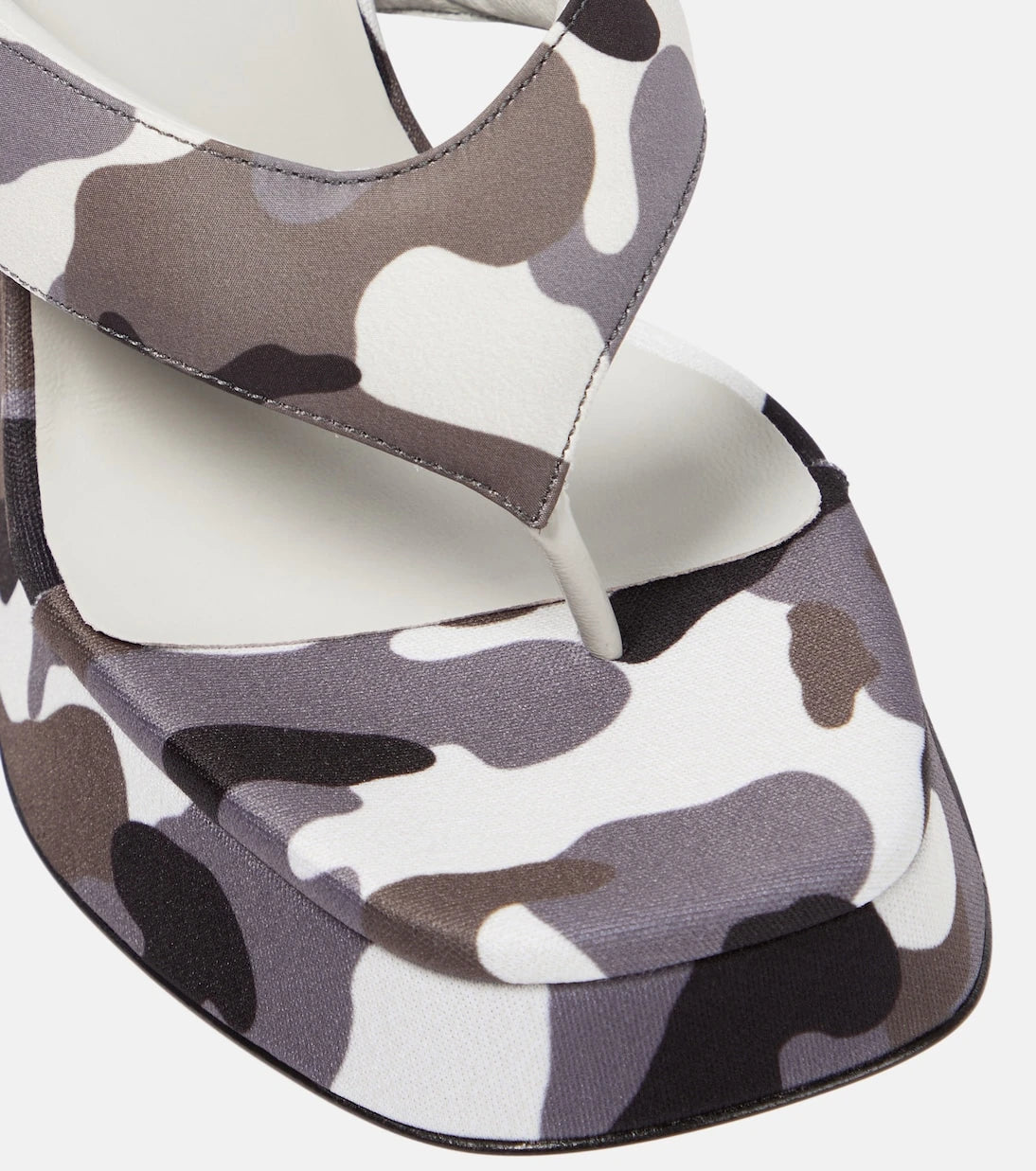 Gia Borghini - Gia 17 Uni camouflage platform thong sandals