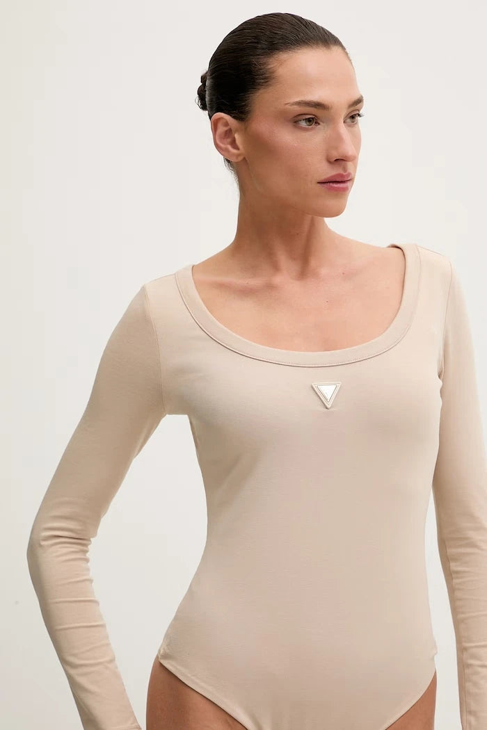 Guess pamuk ve elastanlı kadın body COLETTE