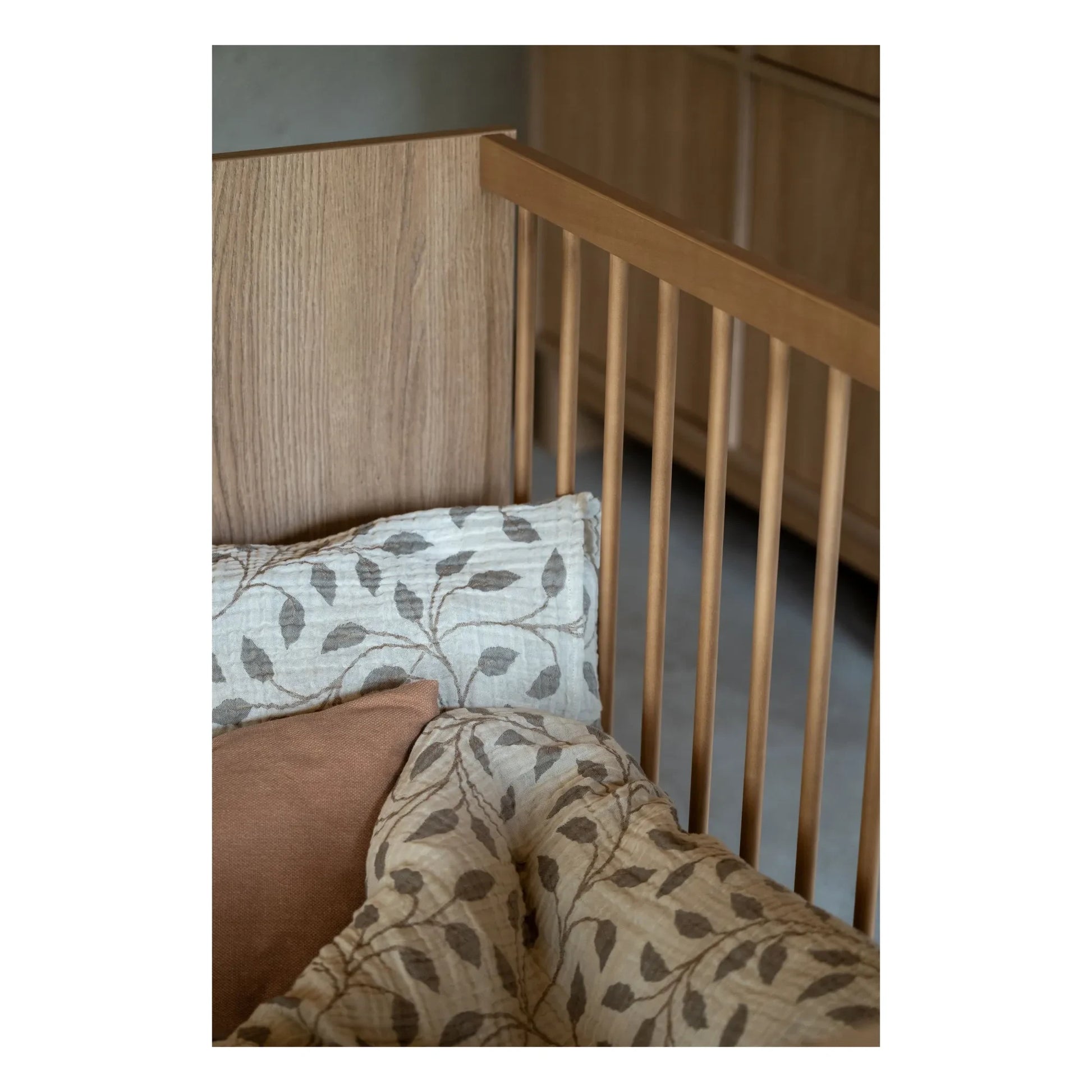 Quax - Kyo cot bed 70x120 | Honey