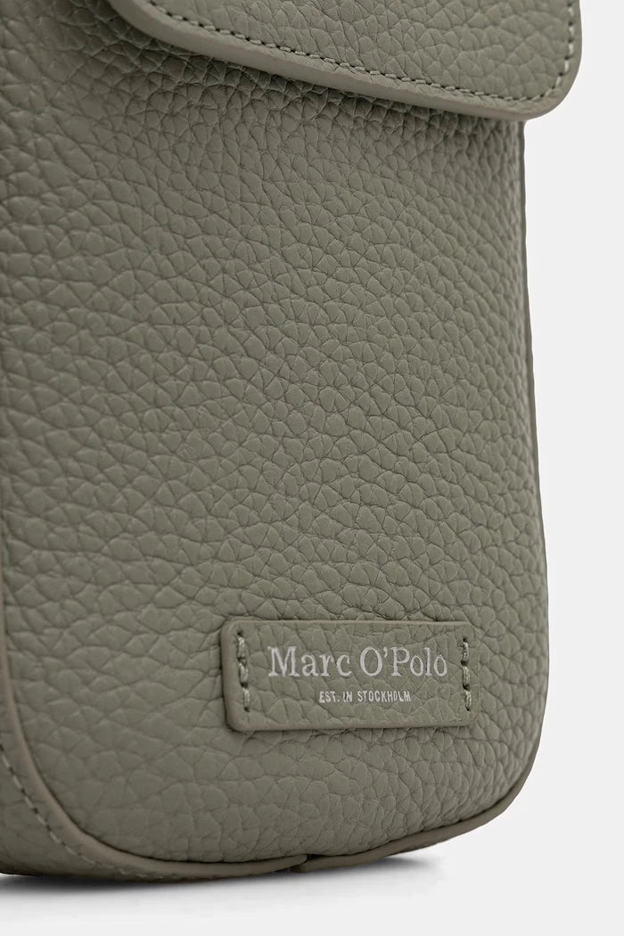 Marc O'Polo kadın deri telefon kılıfı