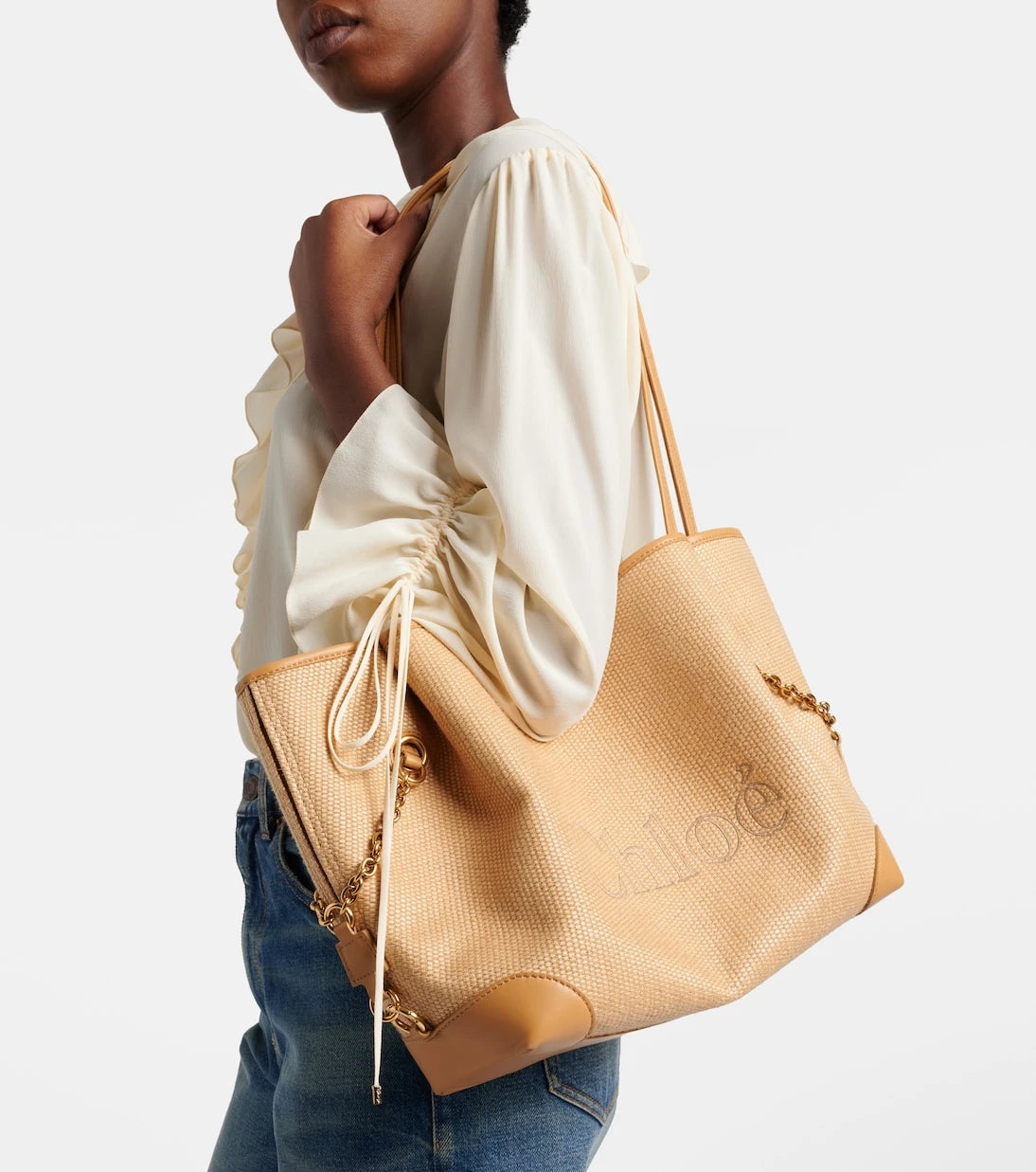 Chloé - Chloé Clover Medium raffia-effect tote bag