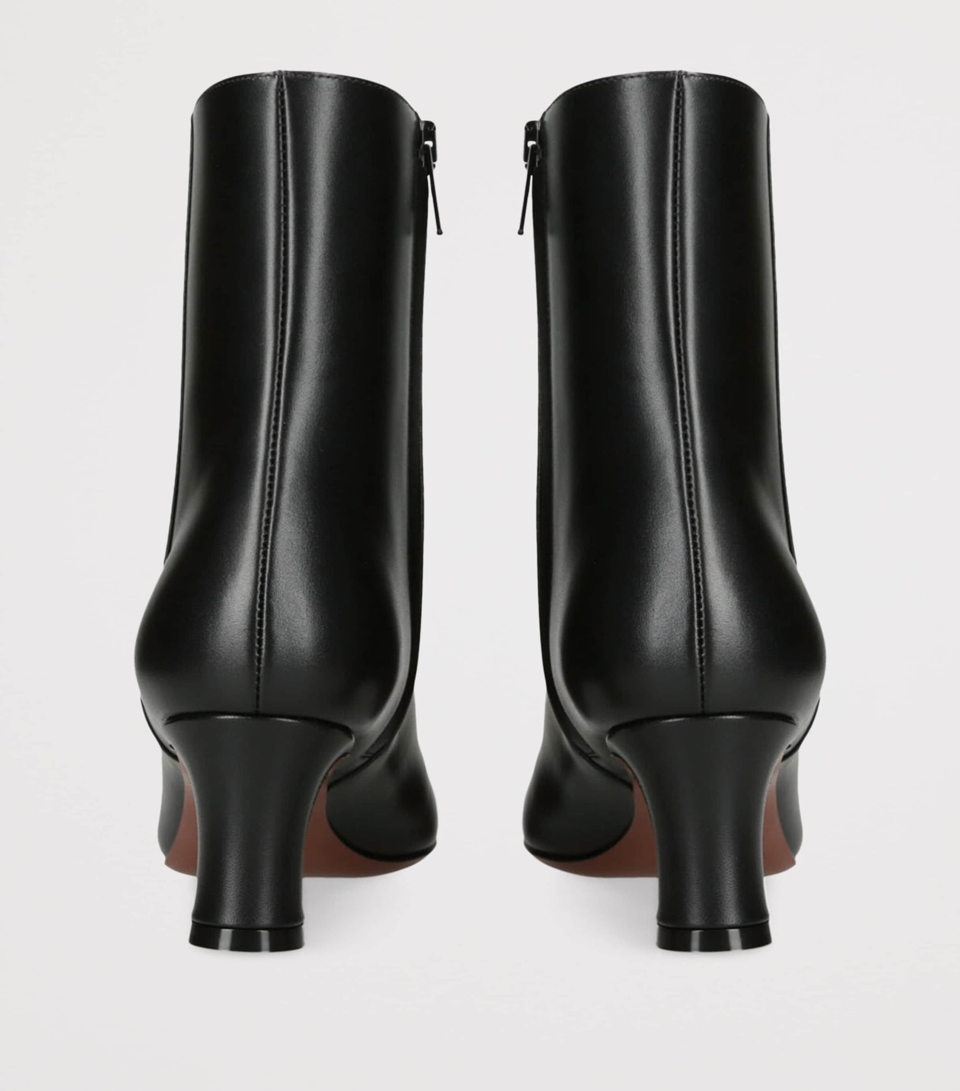 Valentino Garavani Black Leather Signature VLogo Boots 55