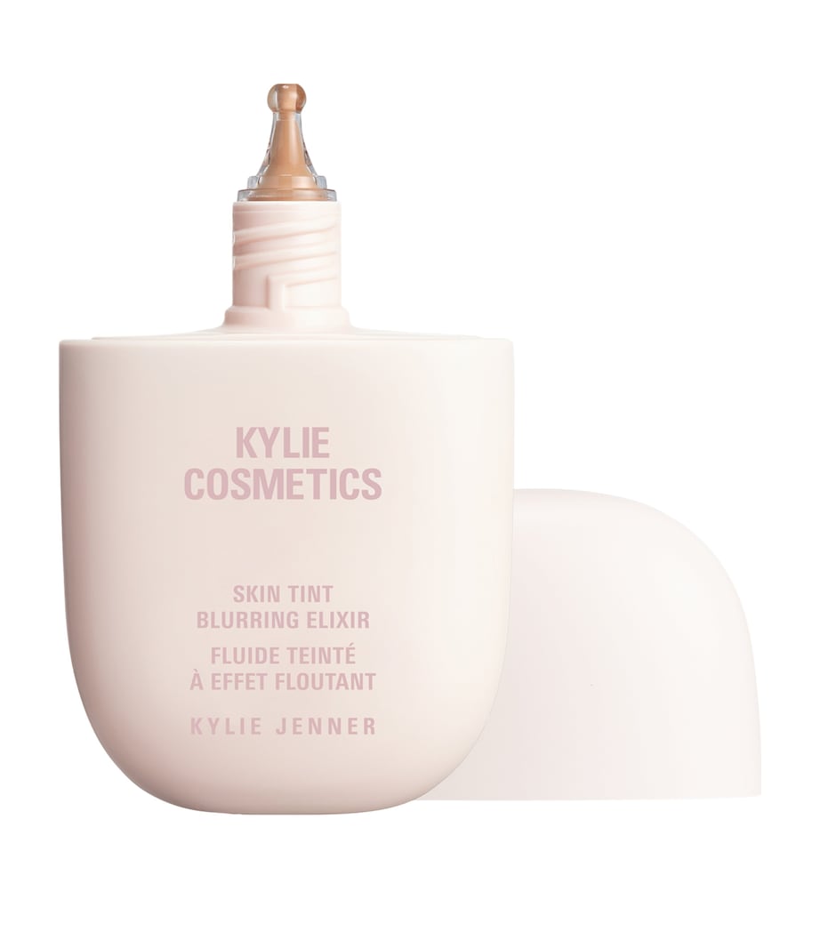 Kylie Cosmetics Skin Tint Blurring Elixir Foundation