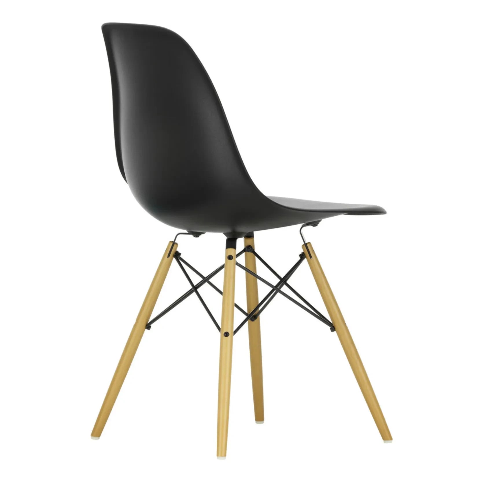 Vitra - DSW plastic chair - maple base - Charles &amp; Ray Eames | Black