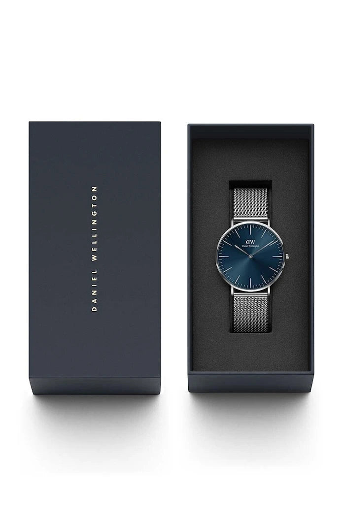 Часовник Daniel Wellington