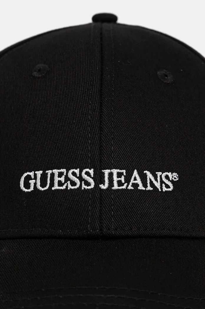 Памучна шапка с козирка Guess Jeans