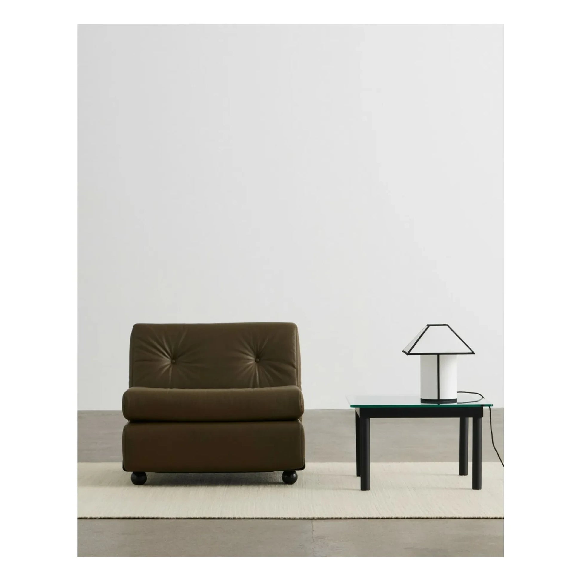 Hay - Ava table lamp | White