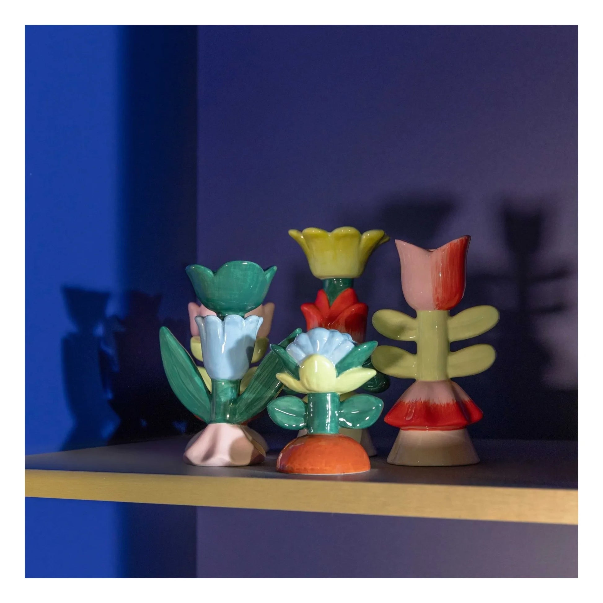 &Klevering - Blume flower candleholder | Green