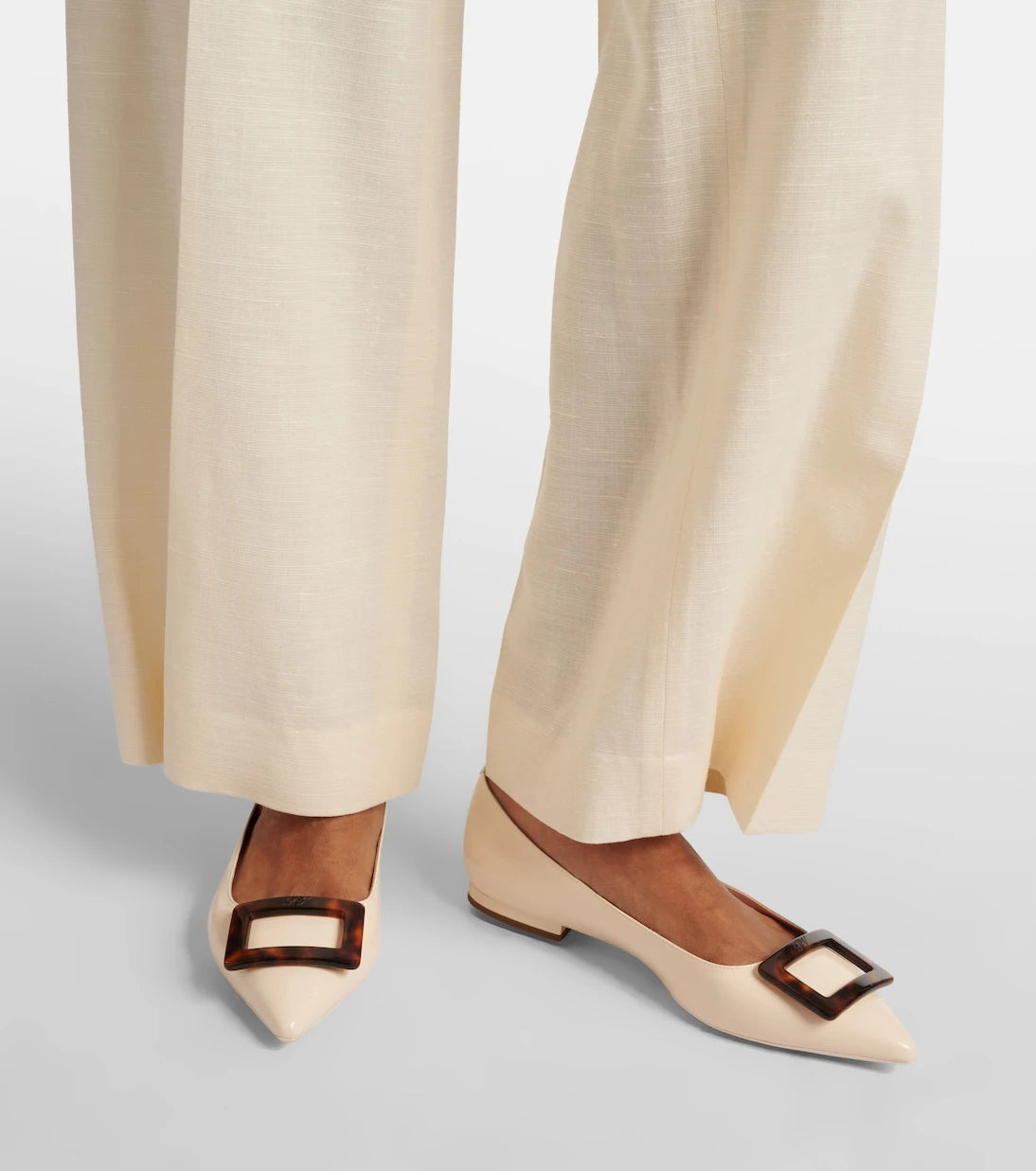 Roger Vivier - Gommettine Ball leather ballet flats