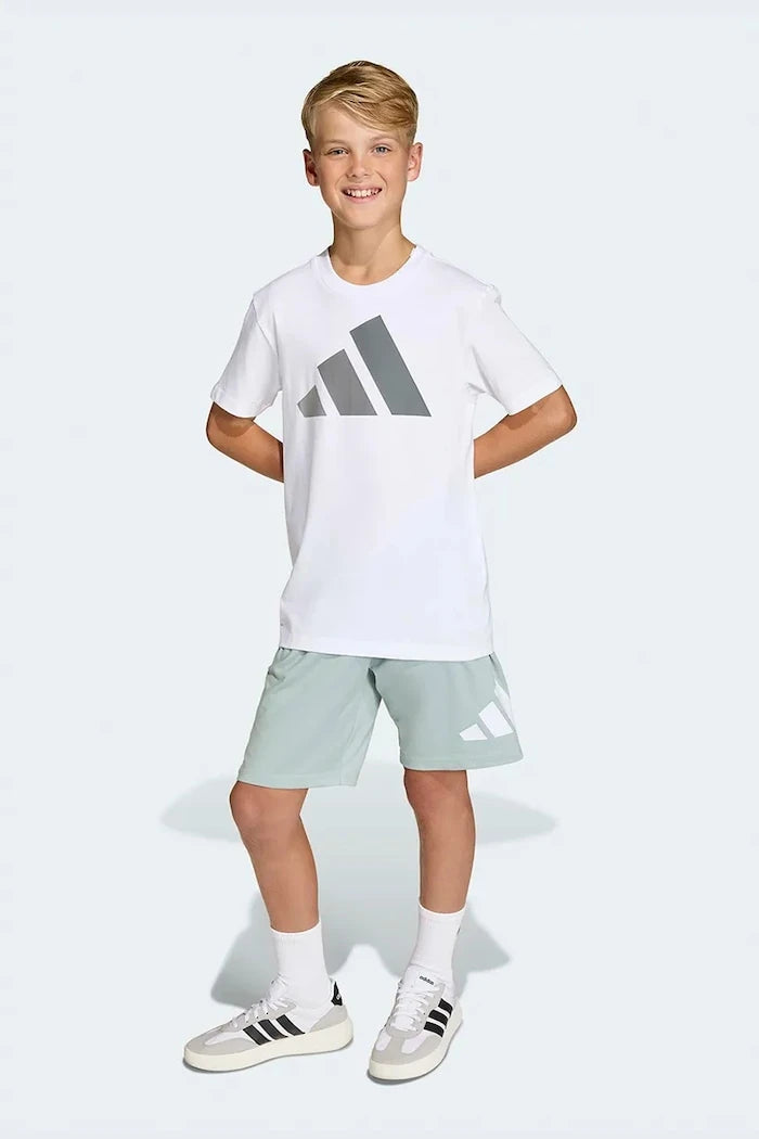 adidas памучна тениска за деца