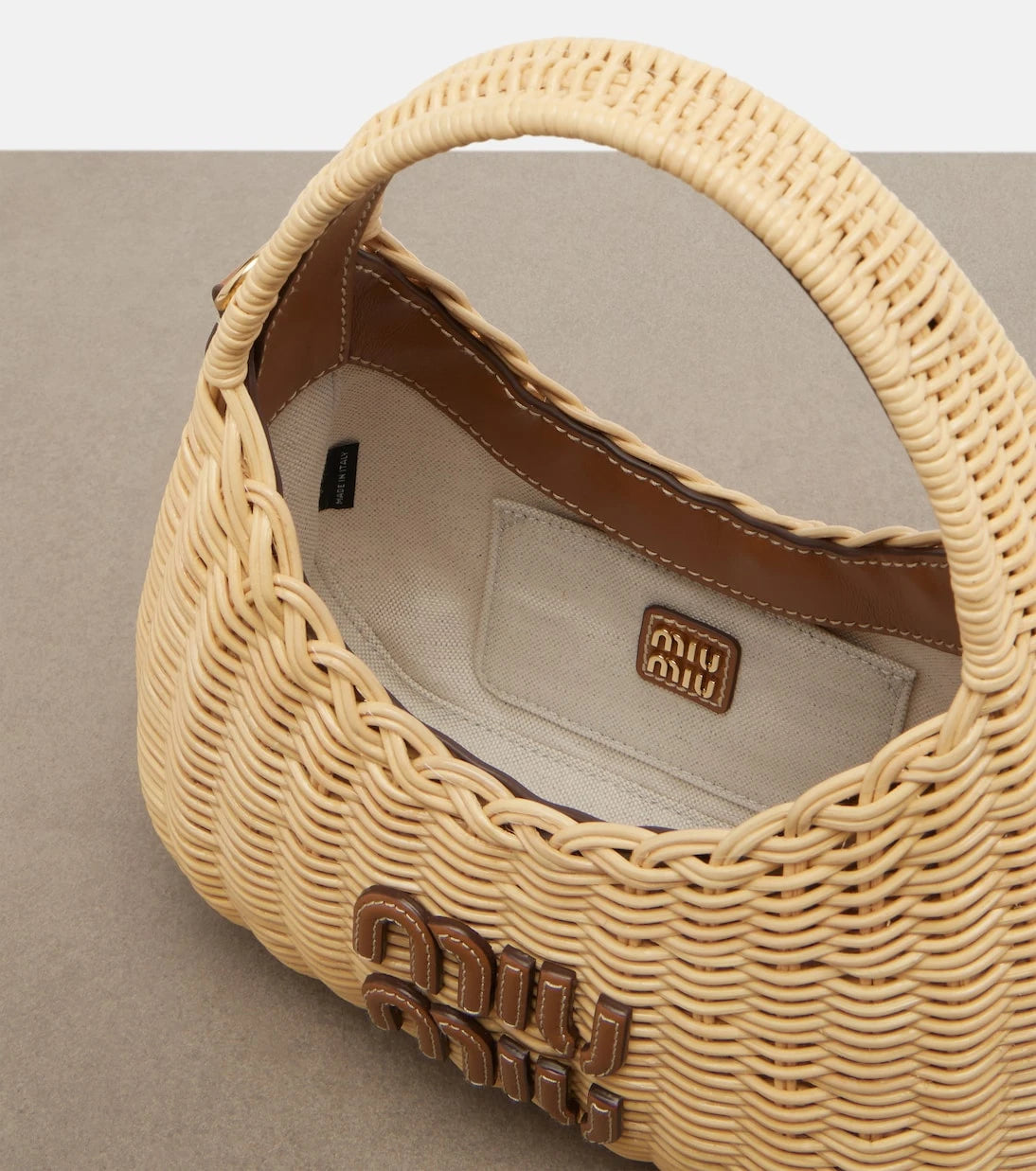 Miu Miu - Wander wicker top-handle bag