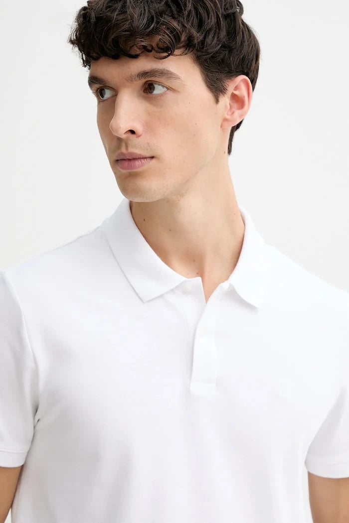 Calvin Klein yakalı erkek pamuklu tişört