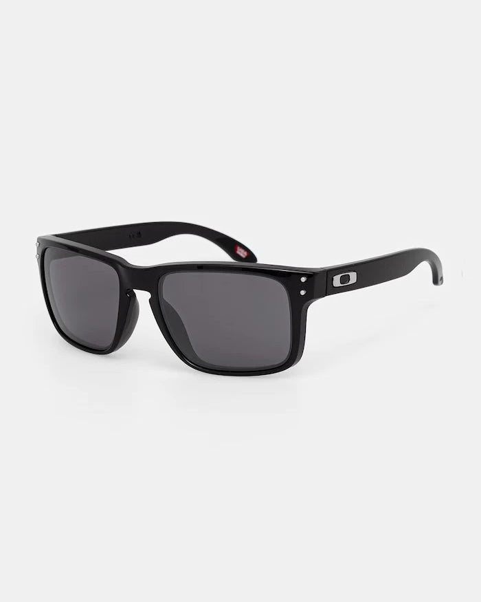 Oakley Erkek Güneş Gözlüğü
