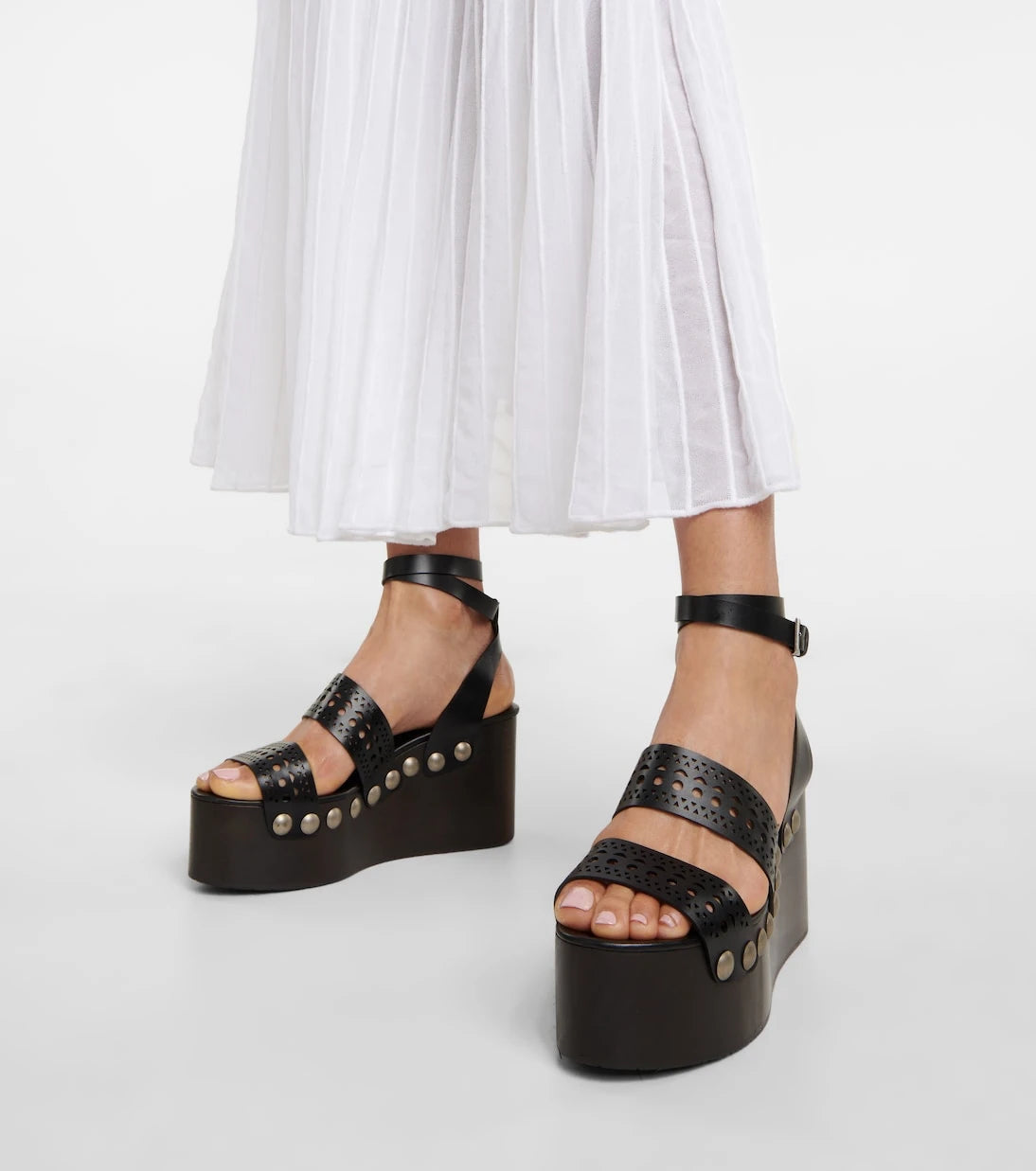 Alaïa - Leather wedge sandals