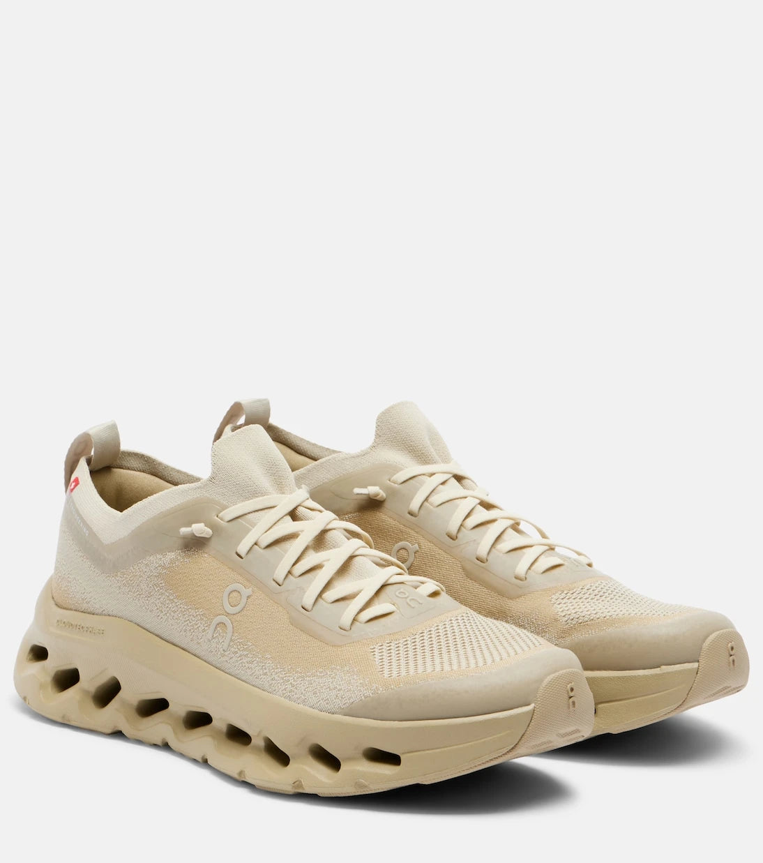 On - x Zendaya Cloudtilt Moon running shoes