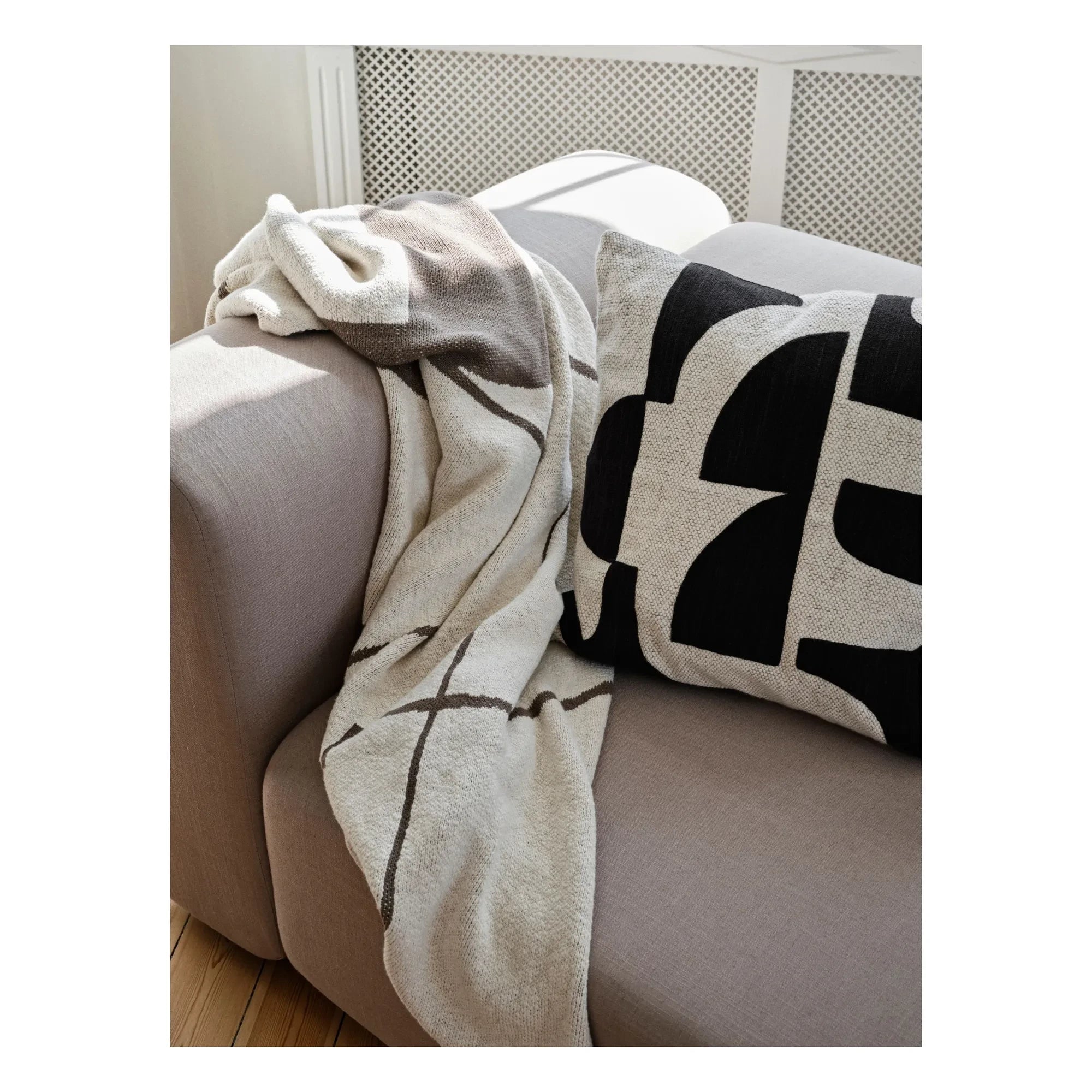 Broste Copenhagen - Maren cotton throw | Frosted brown