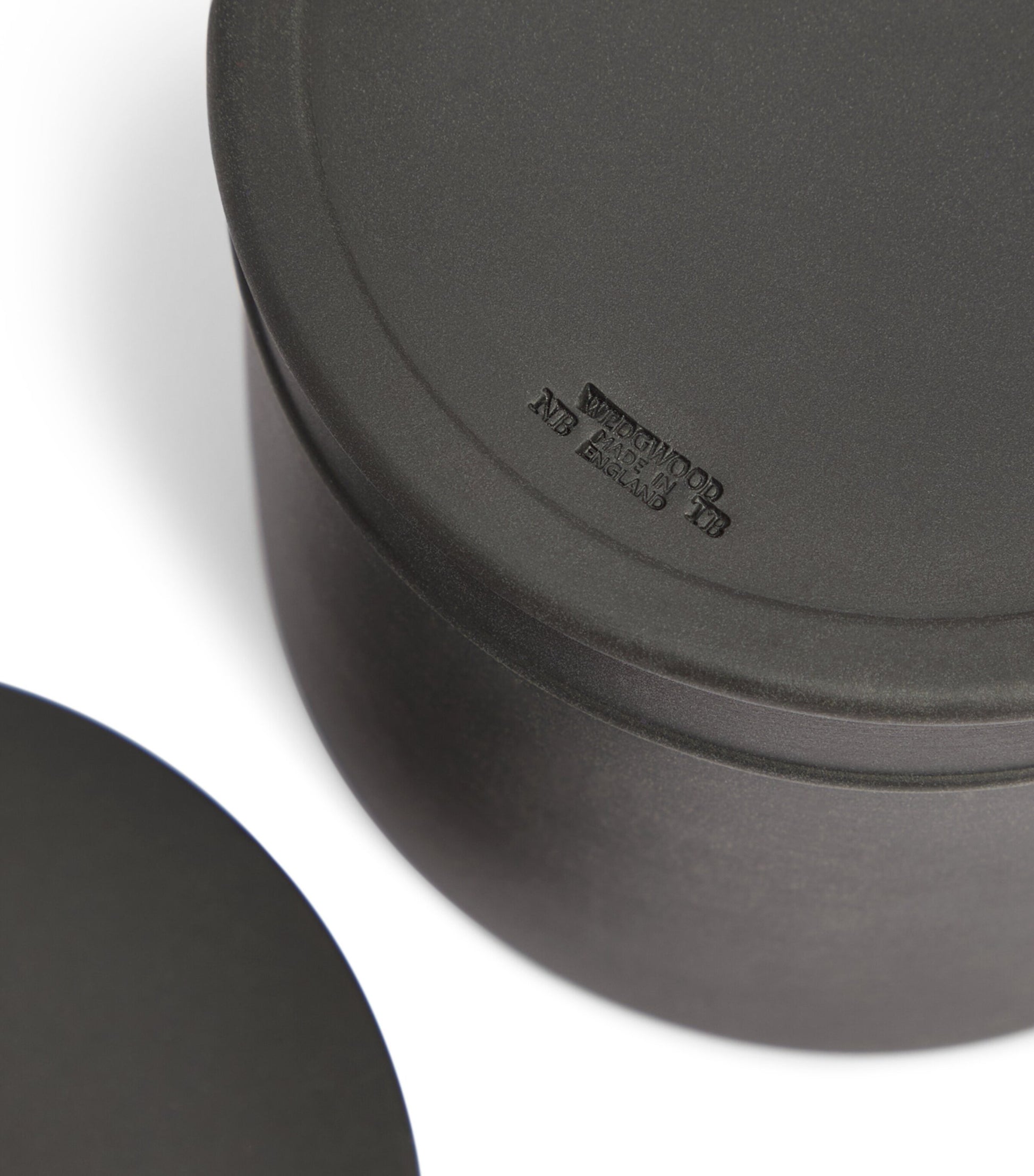 Bacchus Ardant Candle (540g)