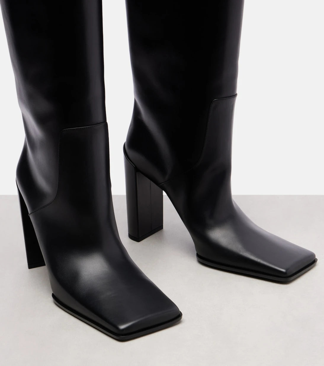 Alaïa - Square leather knee-high boots