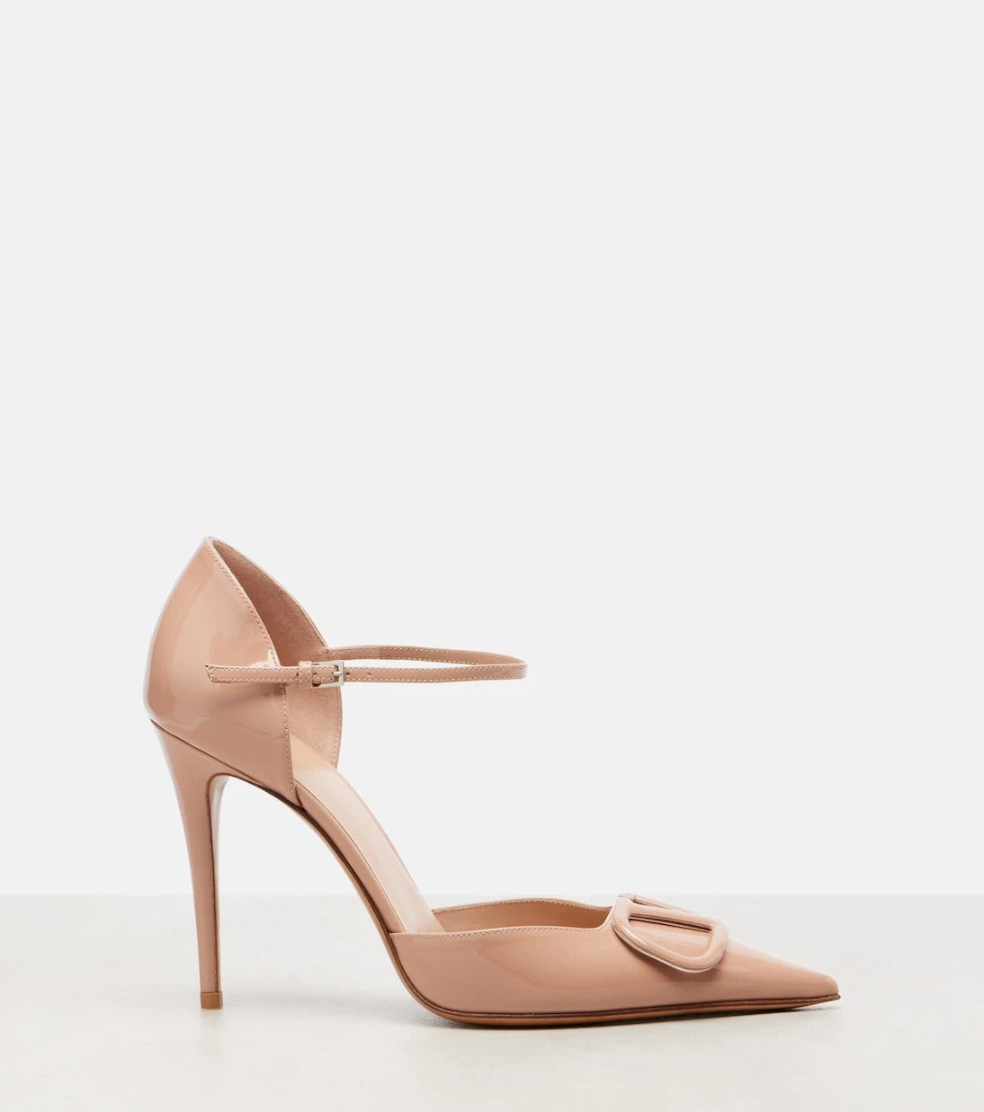 Valentino Garavani - VLogo 100 patent leather pumps