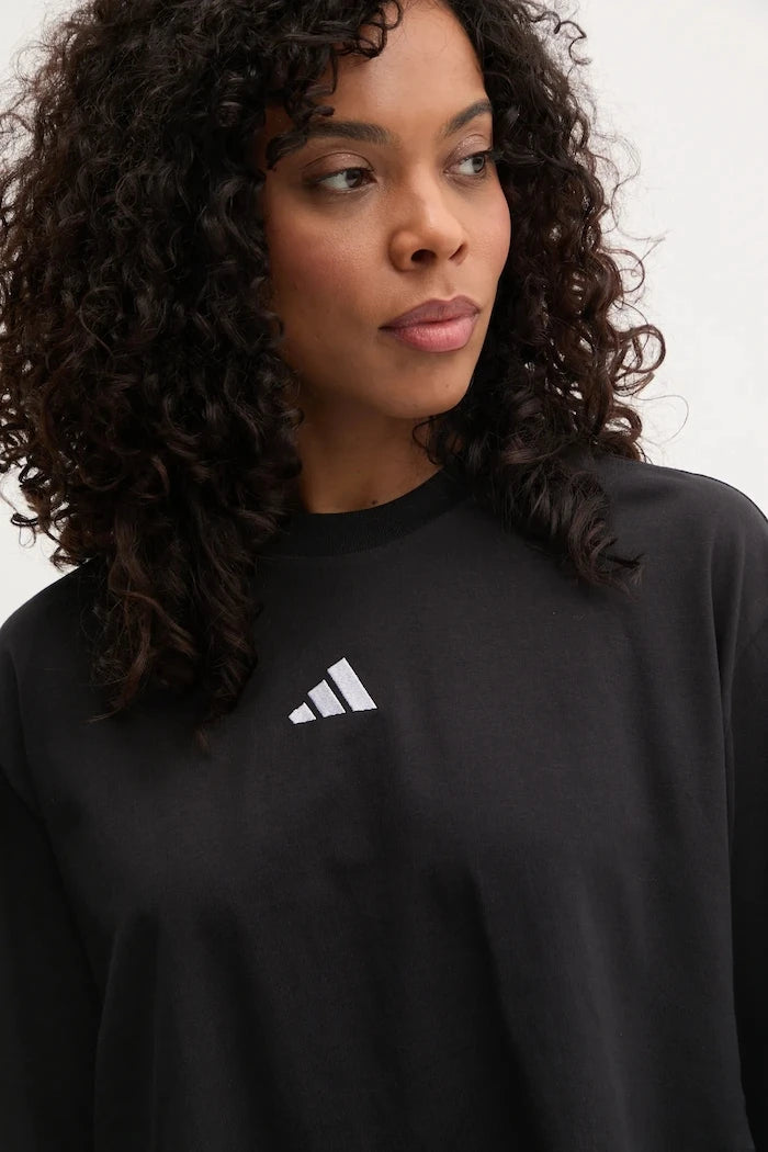 Памучна тениска adidas Essentials