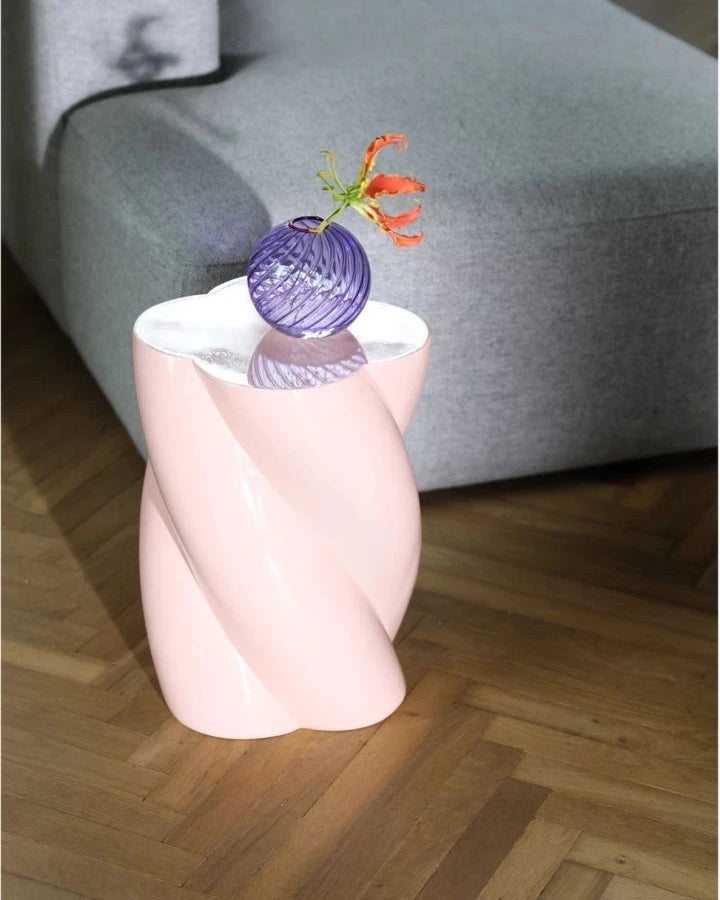 &Klevering - Marshmallow Side Table | Pink