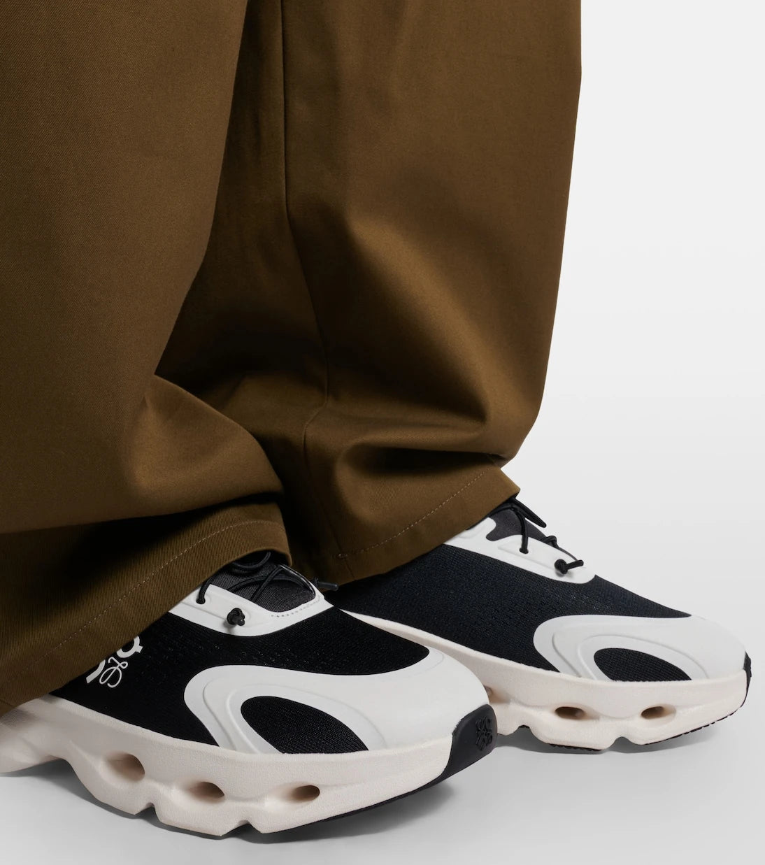 Loewe - x On Cloudsolo running shoes