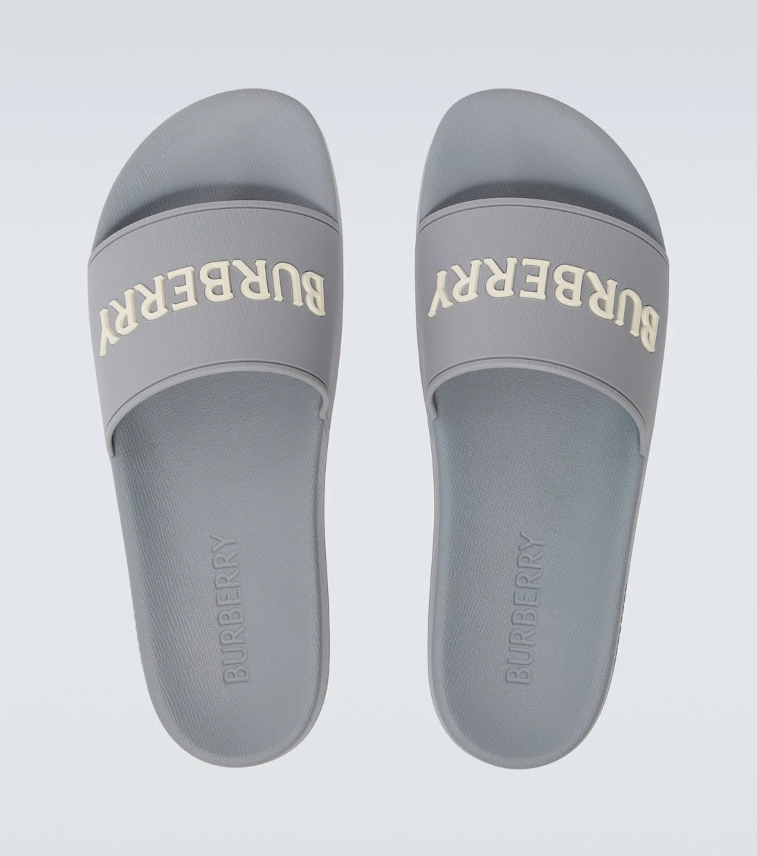 Burberry - Logo slides