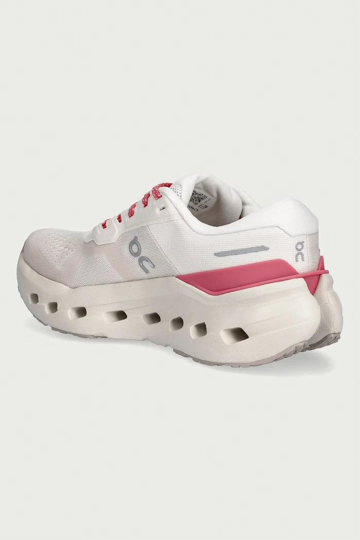 On Cloudrunner 3 Kadın Koşu Ayakkabısı