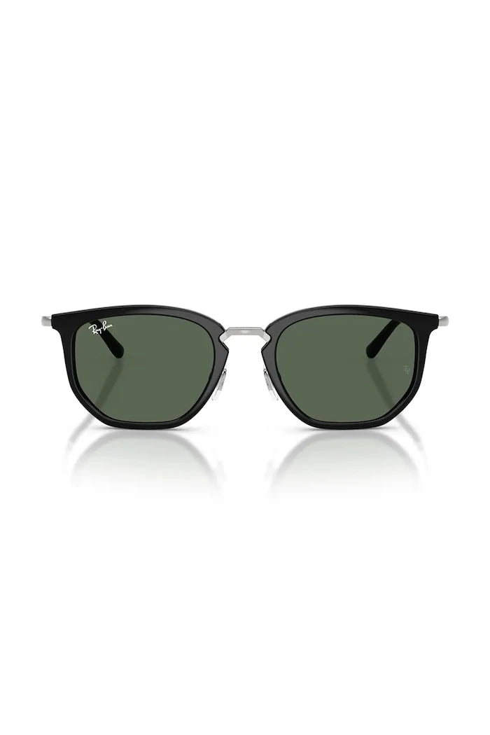 Ray-Ban çocuk güneş gözlükleri
