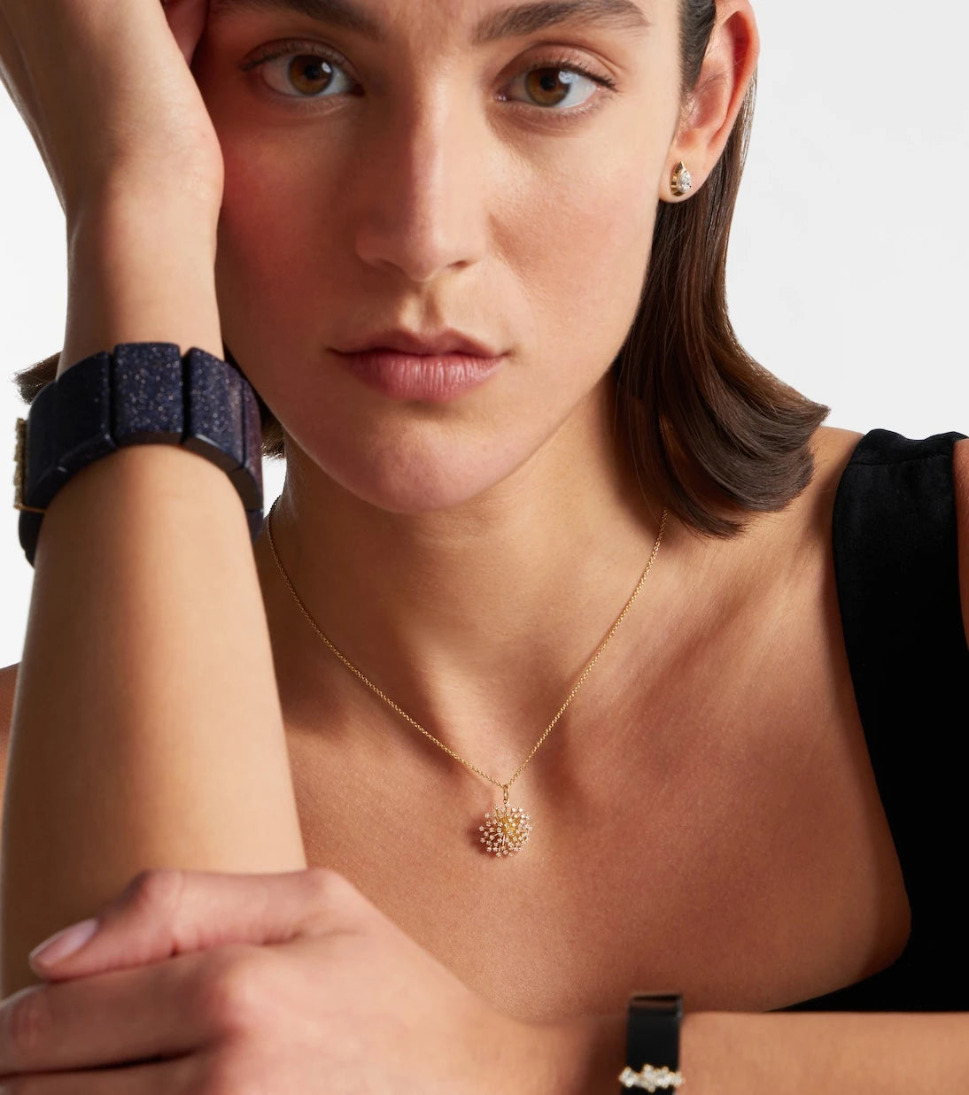 Sydney Evan - 14kt gold charm necklace with diamonds