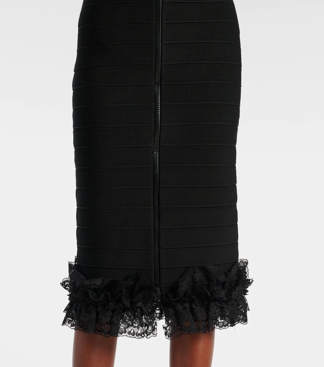 Self-Portrait - x Christopher Kane تنورة ميدي مزينة بالدانتيل