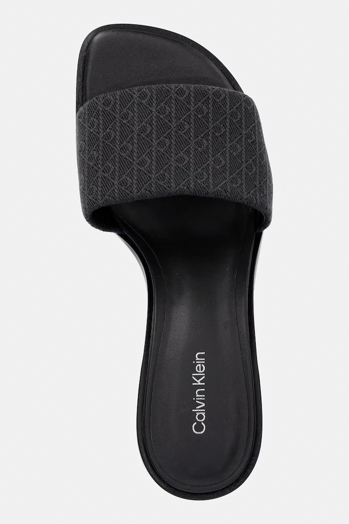 Calvin Klein Kadın Kalın Topuklu Terlik BLOCK HEEL SANDAL AOP