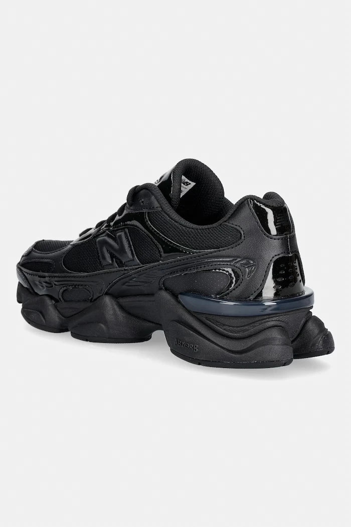 New Balance 9060 маратонки