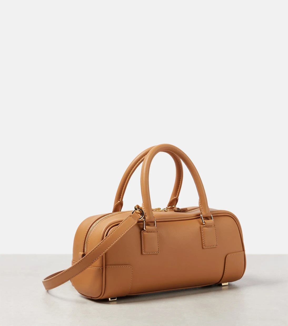 Loewe - حقيبة يد أمازونا 23 جلدية