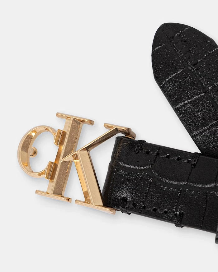 Calvin Klein kadın deri kemer