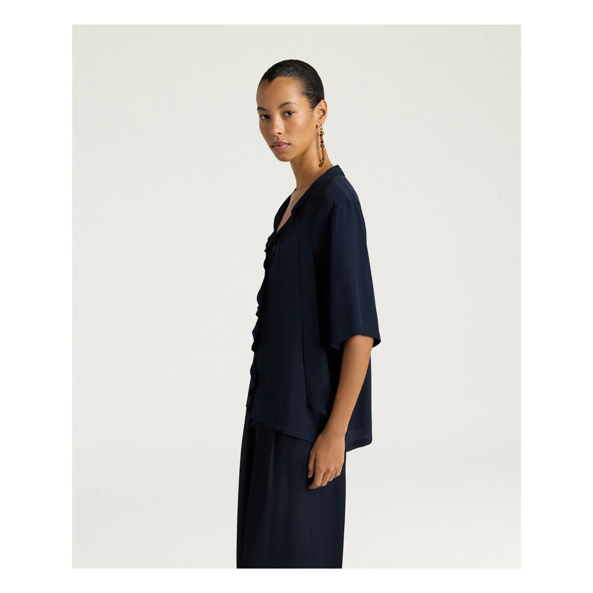 Momoni - Salvia short-sleeve blouse | Navy blue